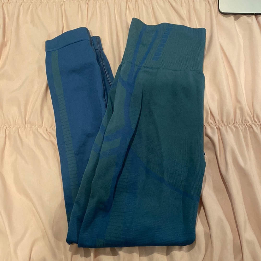 Geo Seamless Leggings